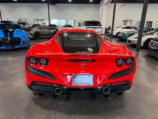 Rosso Scuderia 2021 Ferrari F8 Tributo Base