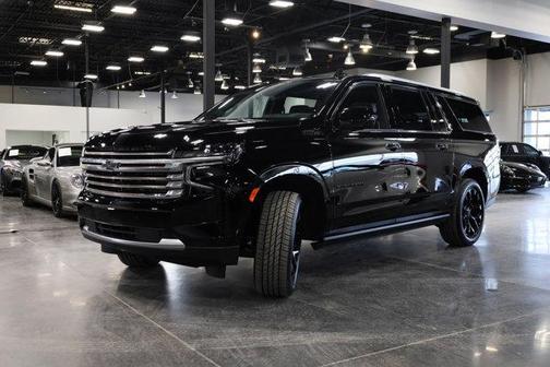 2024 Chevrolet Suburban 4WD High Country