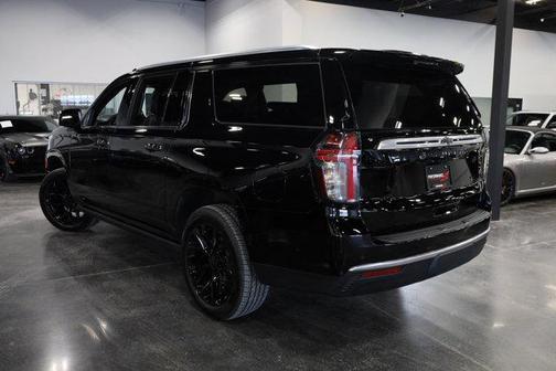 2024 Chevrolet Suburban 4WD High Country