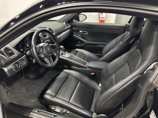 2019 Porsche 718 Cayman S