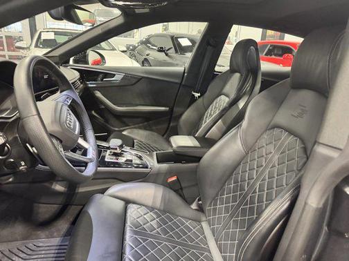 2023 Audi S5 3.0T Prestige