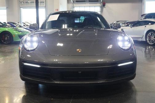 2021 Porsche 911 Carrera