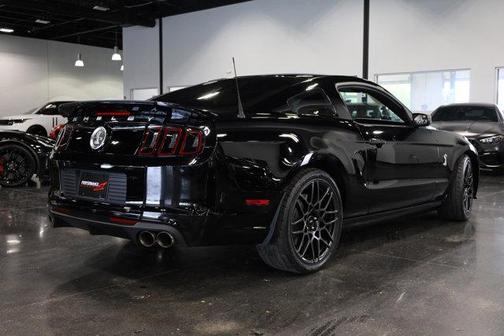2013 Ford Shelby GT500 Base