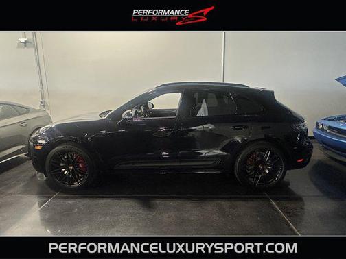 2022 Porsche Macan GTS
