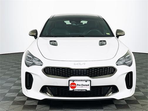 2022 Kia Stinger GT1