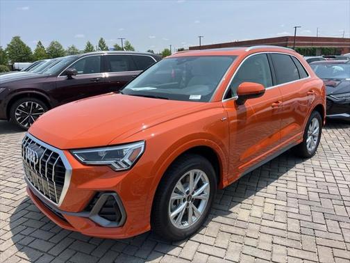 2025 Audi Q3 Premium 45 TFSI S line quattro Tiptronic