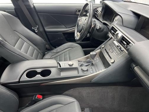 2020 Lexus IS 300 Base