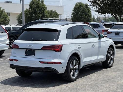 2025 Audi Q5 40 Premium Plus