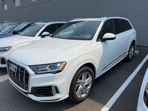 2021 Audi Q7 55 Premium