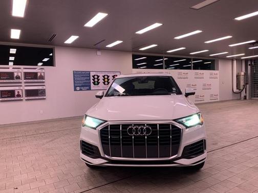 2021 Audi Q7 55 Premium