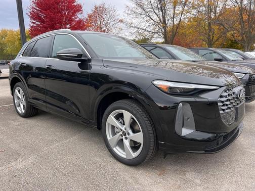 2025 Audi Q5 Premium Plus TFSI quattro S tronic