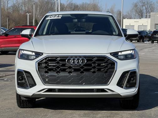 2025 Audi Q5 45 S line Premium Plus