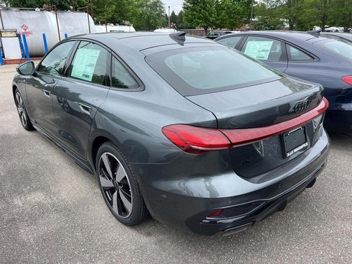 Daytona Gray Pearl Effect 2026 Audi A5 Premium Plus TFSI quattro S tronic