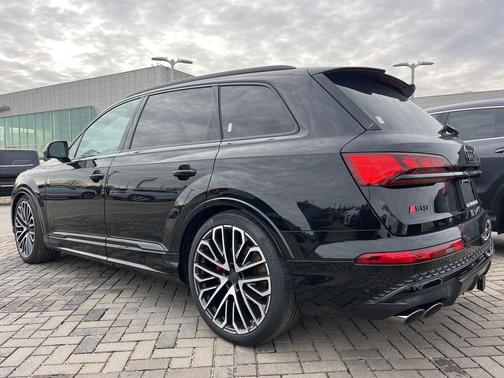 2026 Audi SQ7 4.0T Prestige