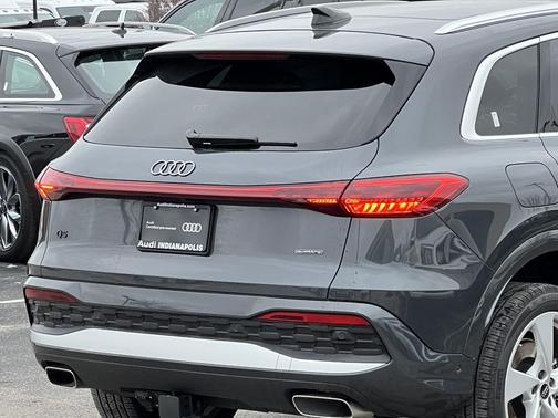 2025 Audi Q5 Premium Plus TFSI quattro S tronic