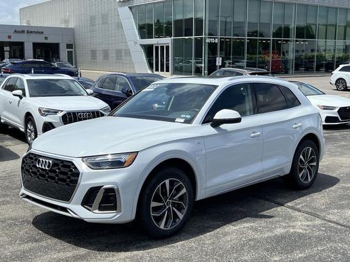 2022 Audi Q5 45 S line Premium