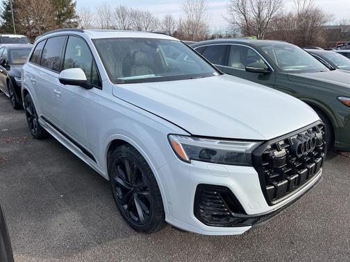2026 Audi Q7 55 Premium Plus