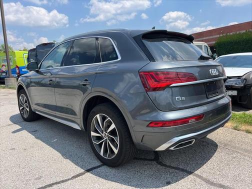 2023 Audi Q5 45 S line Premium
