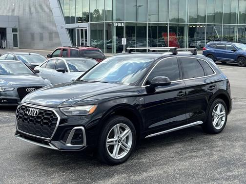 2022 Audi Q5 55 S line Premium