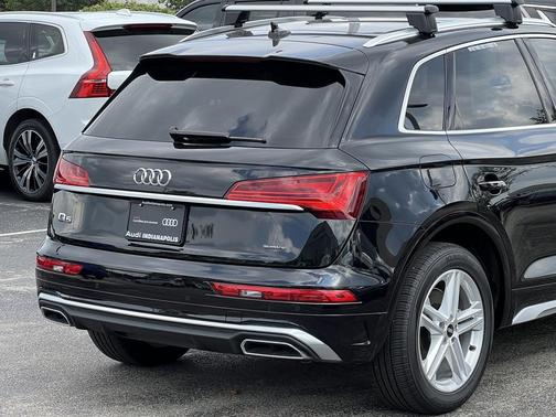 2022 Audi Q5 55 S line Premium