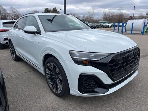 2026 Audi Q8 55 Premium Plus