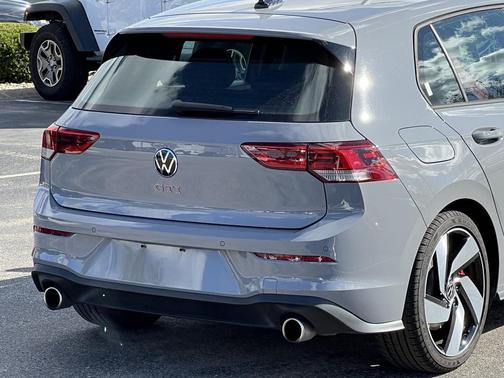 2024 Volkswagen Golf GTI 2.0T S DSG