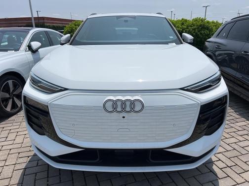 2025 Audi Q6 e-tron Premium