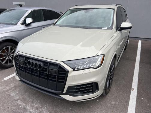 2022 Audi Q7 55 Prestige
