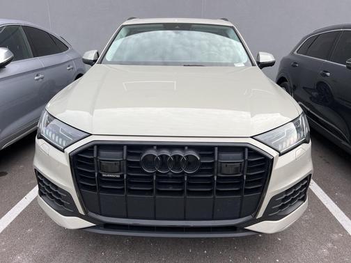 2022 Audi Q7 55 Prestige