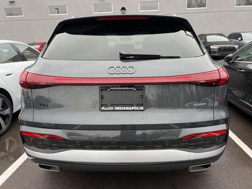 2025 Audi Q5 2.0T Premium Plus