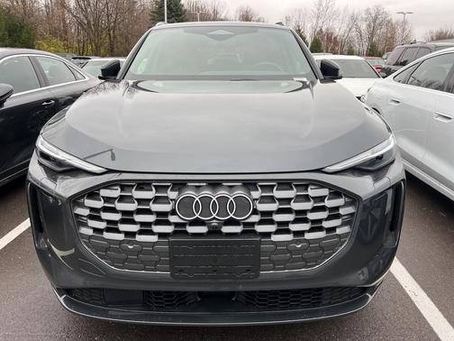 2025 Audi Q5 2.0T Premium Plus