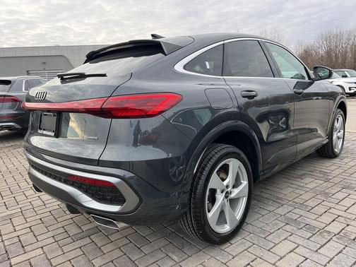 2025 Audi Q5 Premium Plus TFSI quattro S tronic
