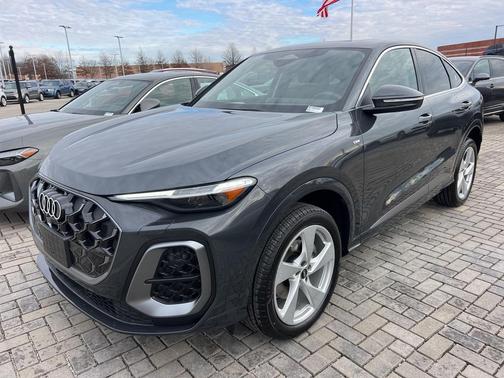 2025 Audi Q5 Premium Plus TFSI quattro S tronic