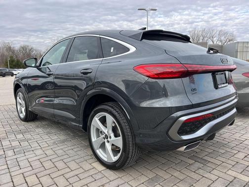 2025 Audi Q5 Premium Plus TFSI quattro S tronic