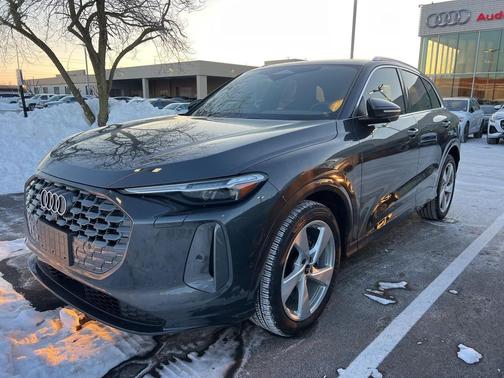 2025 Audi Q5 Prestige TFSI quattro S tronic