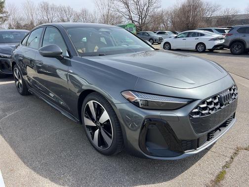 Daytona Gray Pearl Effect 2026 Audi A5 Premium Plus