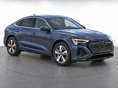 Plasma Blue Metallic 2024 Audi Q8 e-tron Premium Plus