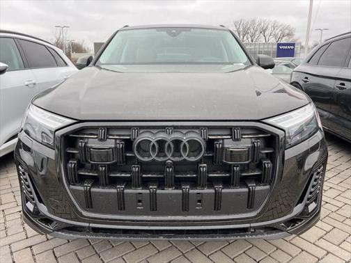 2025 Audi Q7 55 Prestige