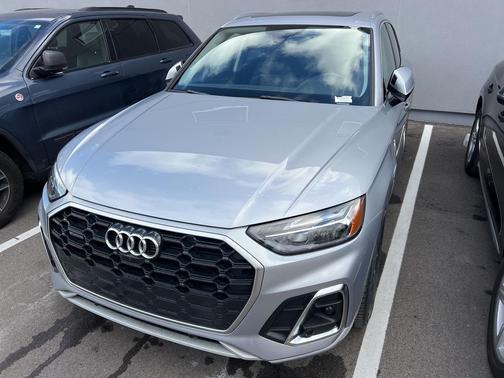 2023 Audi Q5 45 S line Premium Plus