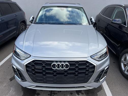 2023 Audi Q5 45 S line Premium Plus