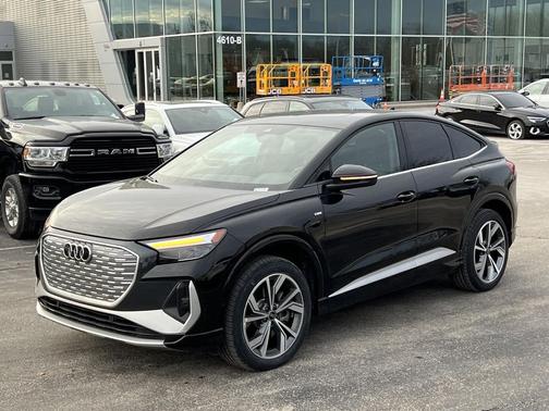 2023 Audi Q4 e-tron Premium Plus 50 quattro