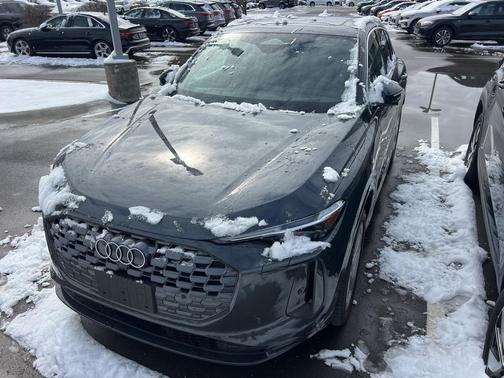 2025 Audi Q5 Premium Plus TFSI quattro S tronic