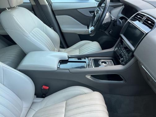 2020 Jaguar F-PACE Portfolio P300 AWD Automatic