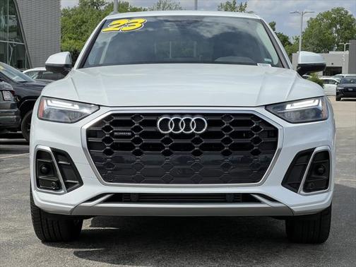 2023 Audi Q5 45 S line Premium
