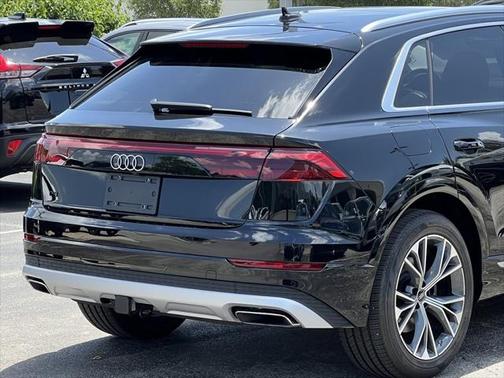2024 Audi Q8 55 Prestige