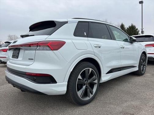 2025 Audi Q4 e-tron Premium