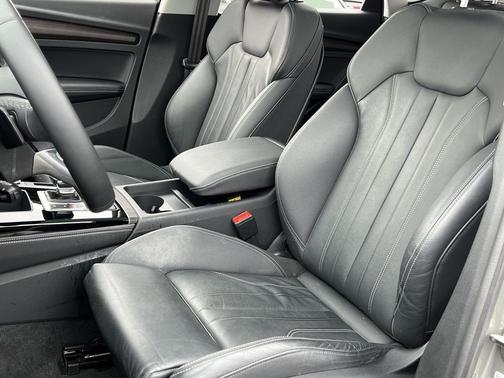 2023 Audi Q5 55 S line Premium Plus