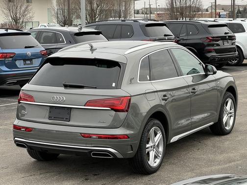 2023 Audi Q5 55 S line Premium Plus