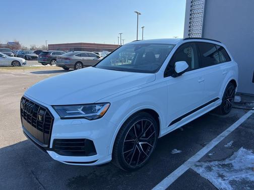 2023 Audi Q7 55 Prestige