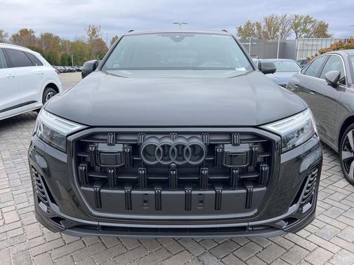 2026 Audi Q7 55 Prestige